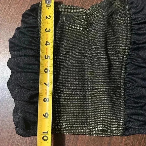 Black And Gold Sparkly Tube Top. Elastic. Size S. Boning In Front For Structure - Picture 5 of 6